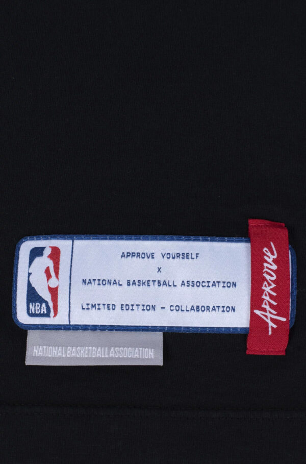 CAMISETA OVERSIZED APPROVE X NBA MIAMI HEAT PRETA - Image 4